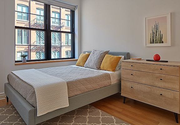 5th image of 30 Washington St APT 4M