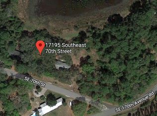 17195 SE 70th St, Ocklawaha, FL 32179