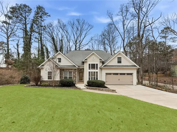 9431 Ponderosa Trl, Gainesville, GA 30506