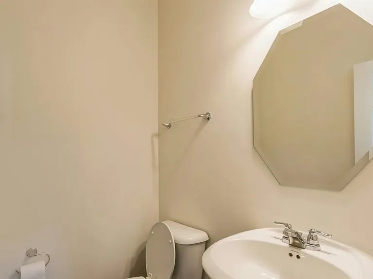 4443 Monroe Ct — Photo 11
