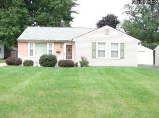 1670 Chattanooga Ave, Youngstown, OH