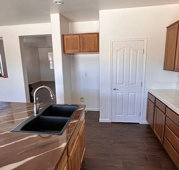 5819 E Badlands Ln — Photo 3