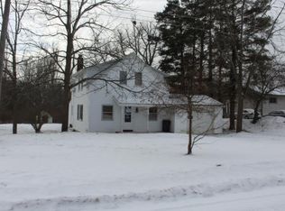 1107 Alice St, Whitehall, MI 49461