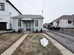 70 Poulette St, Hamilton, ON L8P4E2