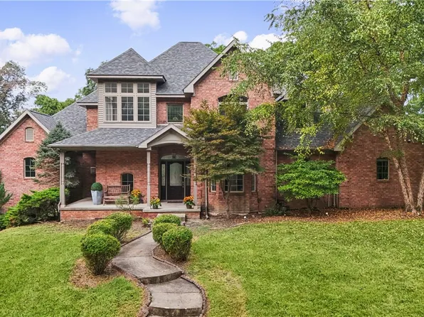 35 Westwood Pl, Danville, IL 61832