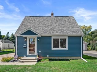 2871 S 85th STREET, West Allis, WI 53227