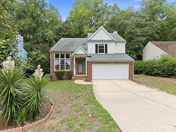 2nd image of 1203 Silvershire Way