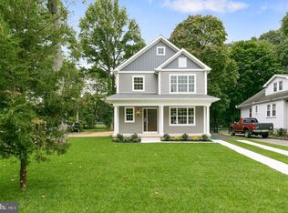 409 9th Ave, Haddon Heights, NJ 08035