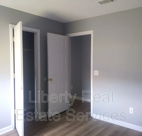 833 Ann Dr — Photo 10