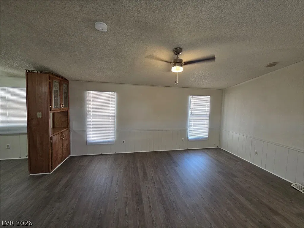 2 bed, 2.0 bath, 960 sqft, $1,359 — Photo 4