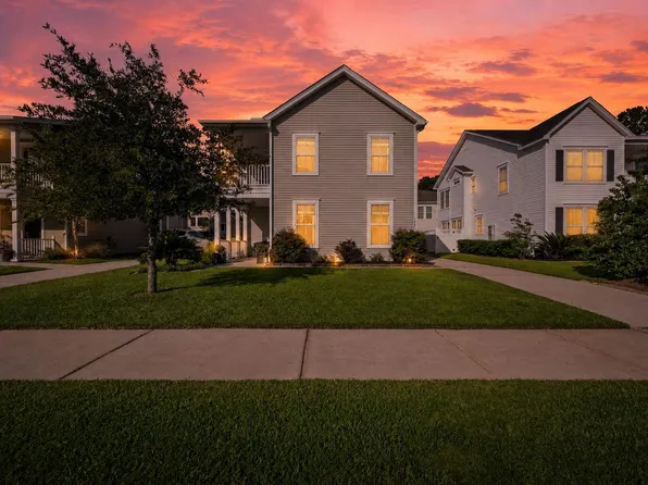 7405 Purser Ln, Hanahan, SC 29410