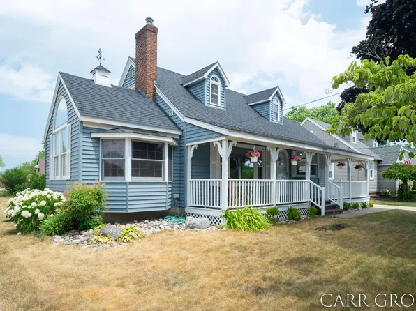 3277 Allen St, Hudsonville, MI 49426