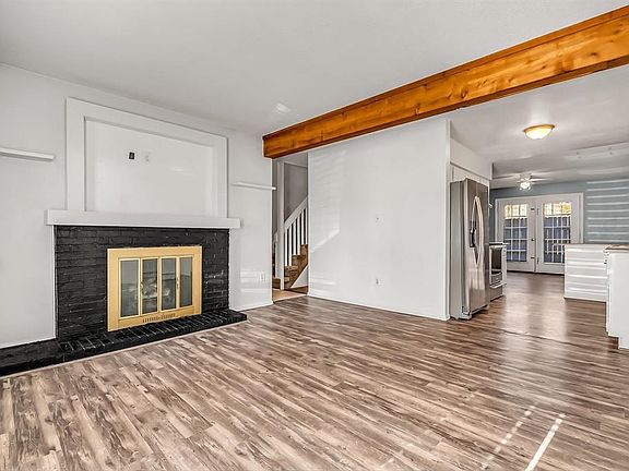 4th image of 575-28 1/2 Rd APT 34