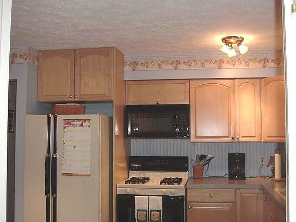 Kitchen remodeled in 2001