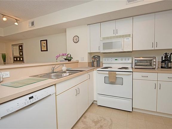 4th image of 1810 Florida Club Cir APT 1112