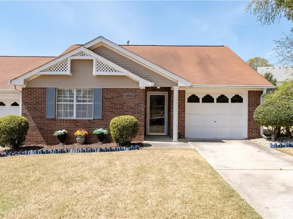 6827 Oak View Ct, Riverdale, GA 30274