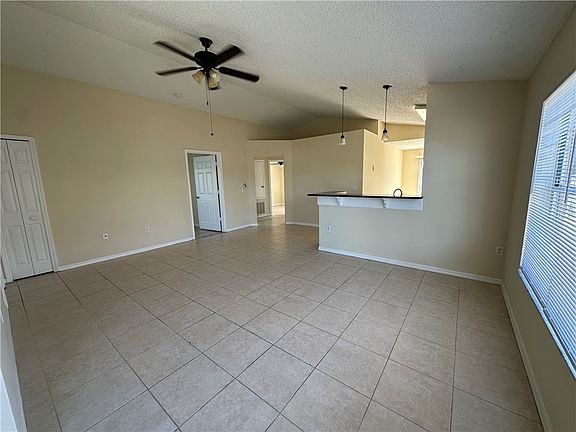 4th image of 4765 30th Ave