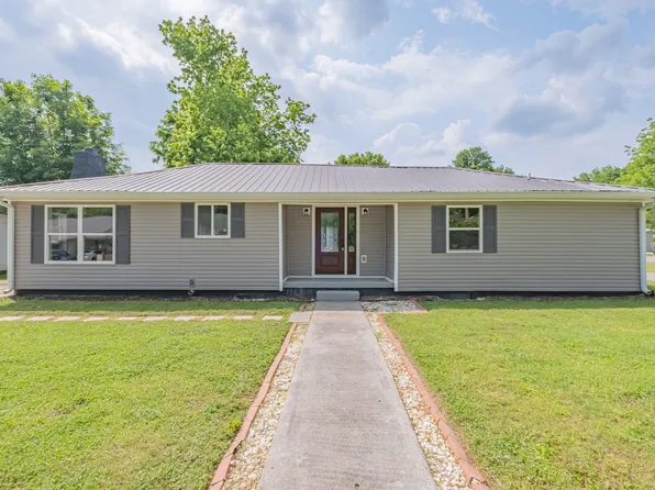 411 England St E, Cowan, TN 37318
