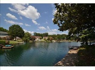 2444 Carrollwood Ln, Cordova, TN 38016