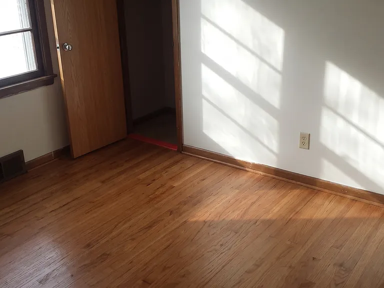 2907 S Fern St — Photo 8