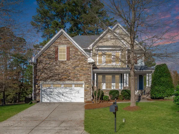 2512 Livingston Ct, Apex, NC 27502