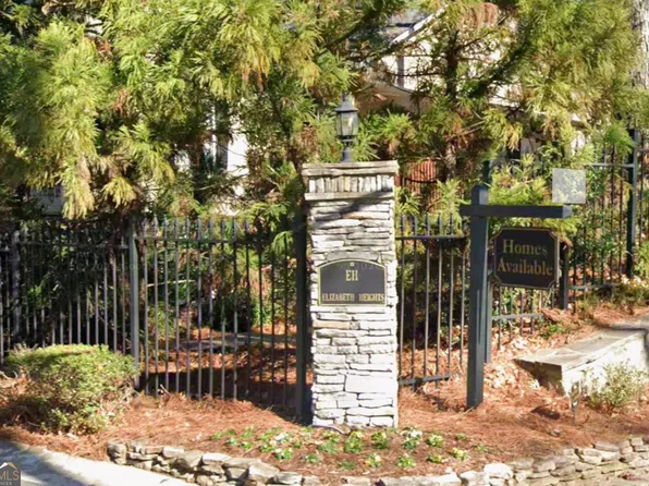 201 Brighton Point #201, Atlanta, GA 30328