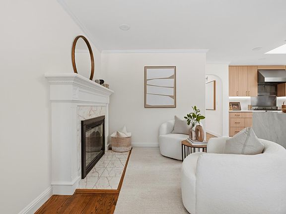 5th image of 572 Santa Clara Ave