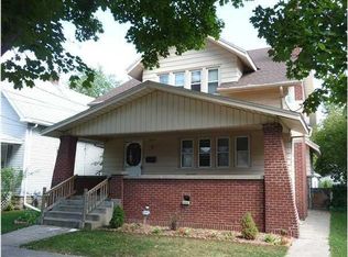 1048 Davis Ave NW, Grand Rapids, MI 49504