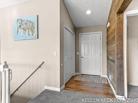 5th image of 855 Green Meadows Dr