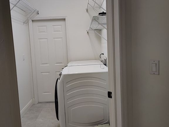 2nd image of 7020 Falcons Glen Blvd
