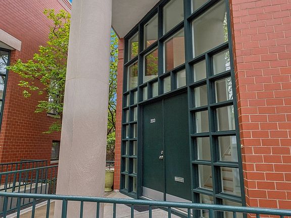 2nd image of 641 W Willow St APT 203