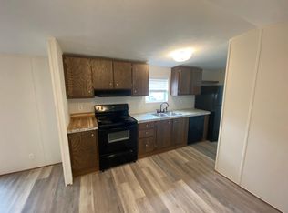 108 Old Aberdeen Rd #11, Hampton, VA 23661