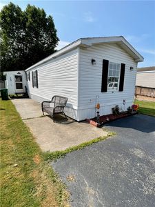 60 Adams St, Newark, NY, 14513