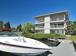 6501 Lake Washington Blvd NE APT 102, Kirkland, WA 98033