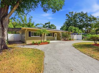 5654 Kiwanis Pl NE, Saint Petersburg, FL 33703