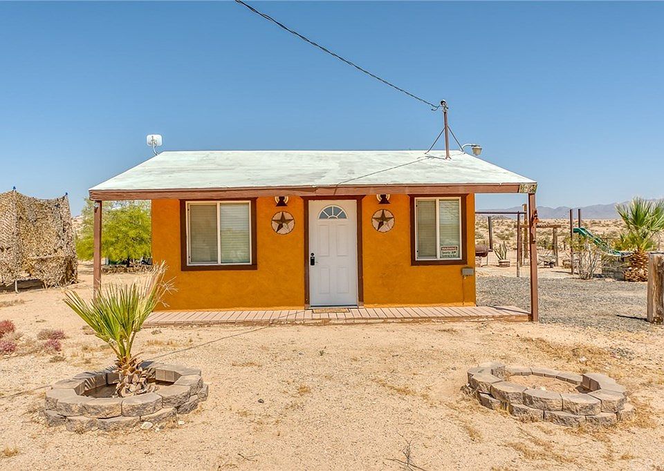 1st image of 79780 Sheri Ln