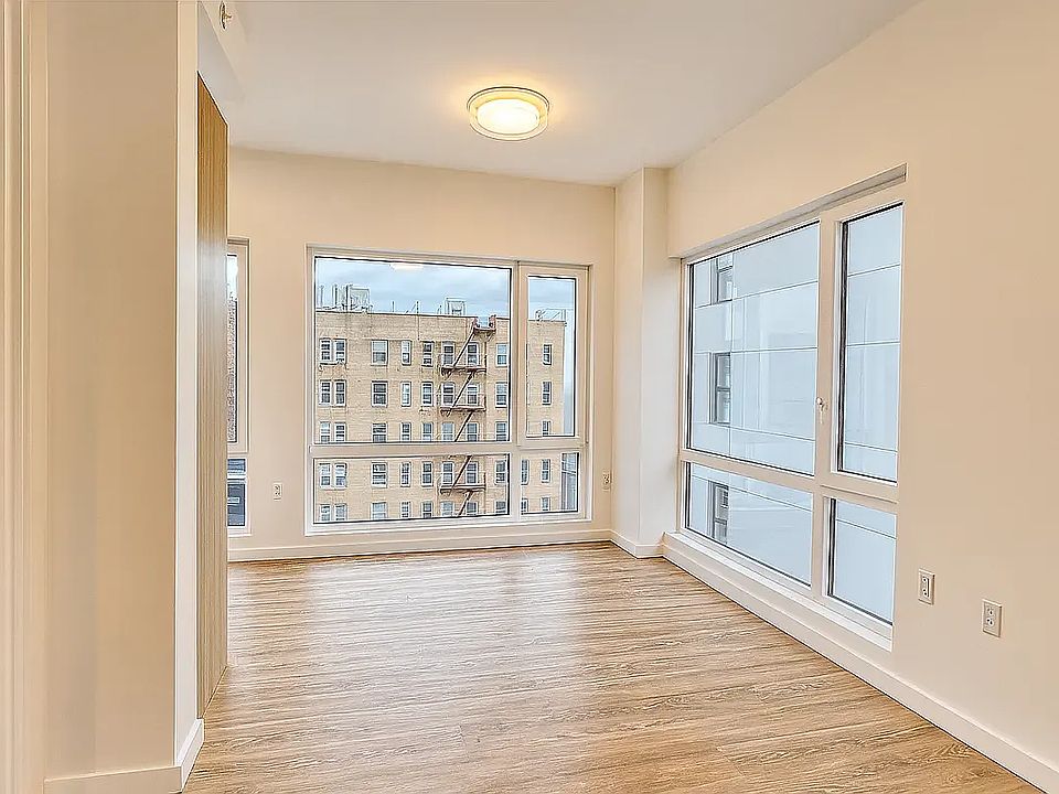 1st image of 333 Linden Blvd #5H