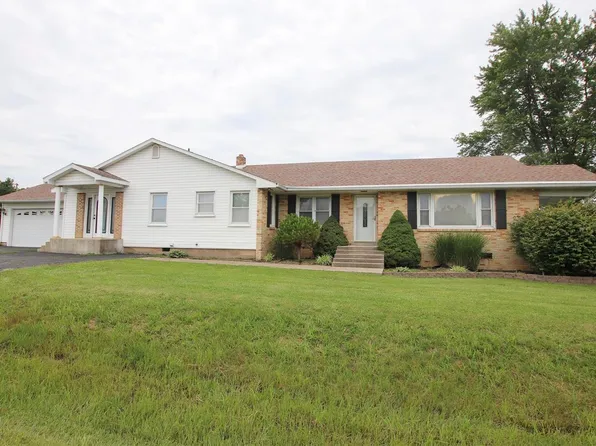 447 Highway Dd, Cuba, MO 65453