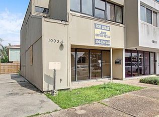 1003 Whitney Ave, Gretna, LA 70056
