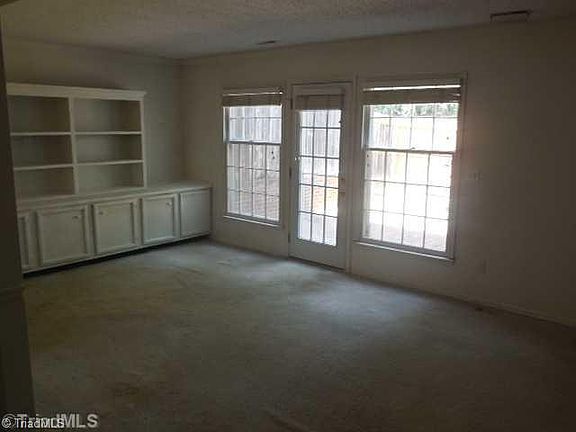 3rd image of 3301 Regents Park Ln Unit D