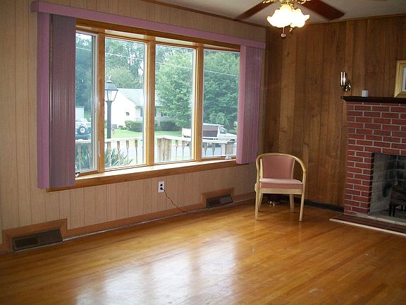 Living Room Bay Window