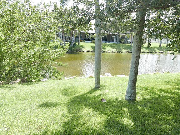 3rd image of 639 Desoto Ln
