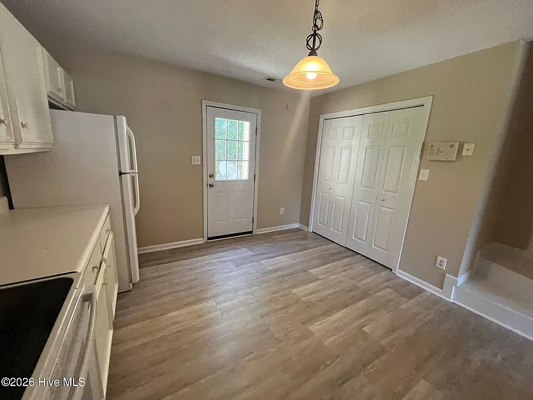 2196 Brandymill Ln — Photo 5