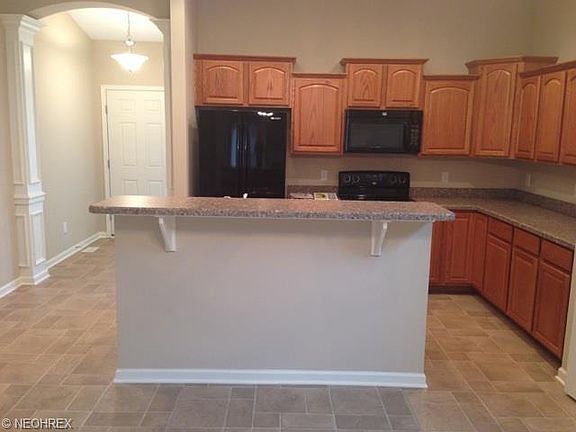 3rd image of 2880 Emma Ln