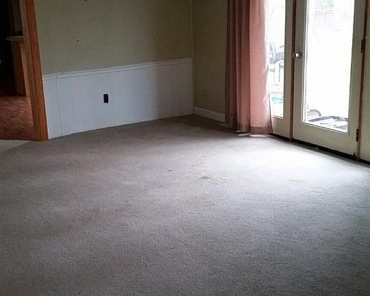 4th image of 4346 Hickory Dr