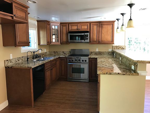 3rd image of 291 San Gabriel Ct