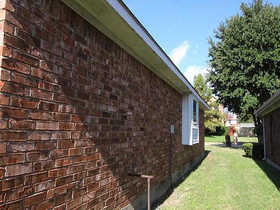 3rd image of 2512 Widgeon Way