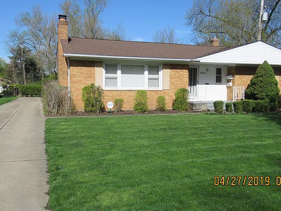 2nd image of 1824 Caronia Dr