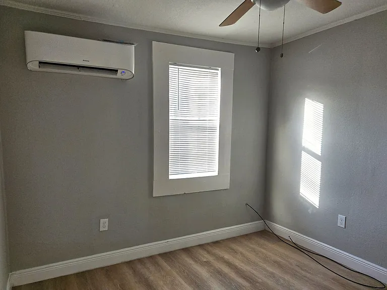 11-19 W Eagle Ave — Photo 6