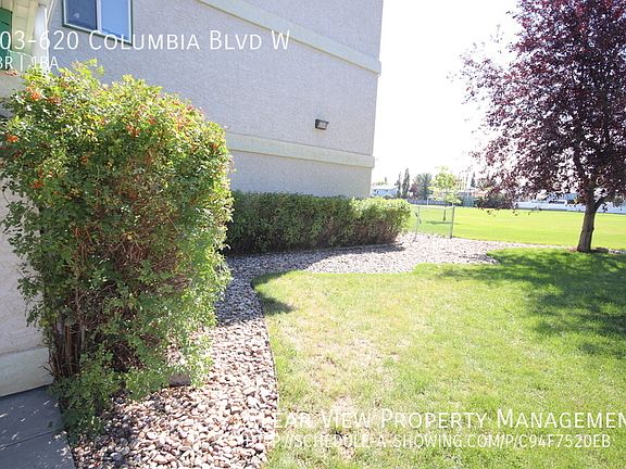 5th image of 620 S Columbia Blvd W #203